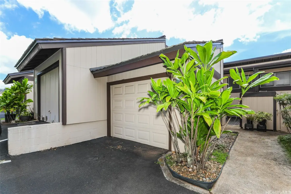 98-1070 Komo Mai Drive #104, Aiea, HI 96701 - #1