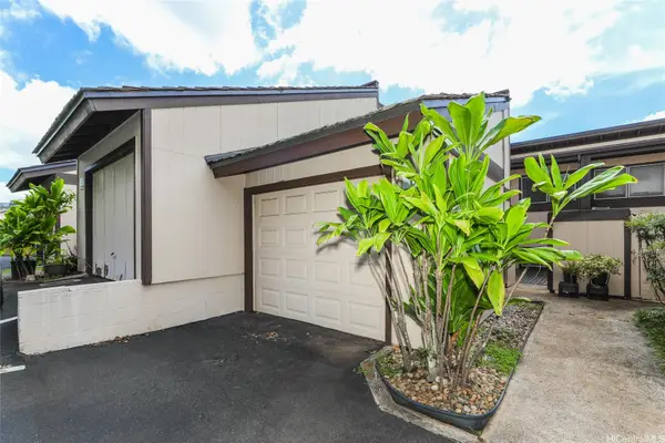 98-1070 Komo Mai Drive #104, Aiea, HI 96701
