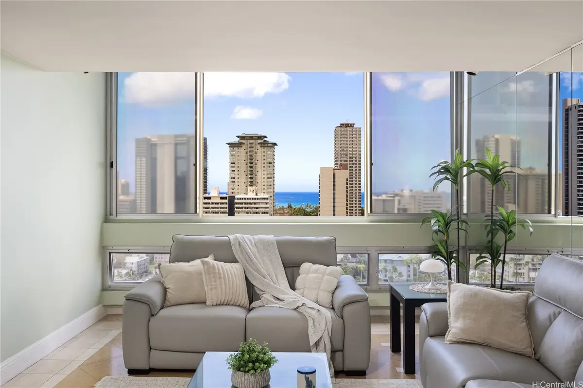 500 University Avenue #2204, Honolulu, HI 96826 - #1