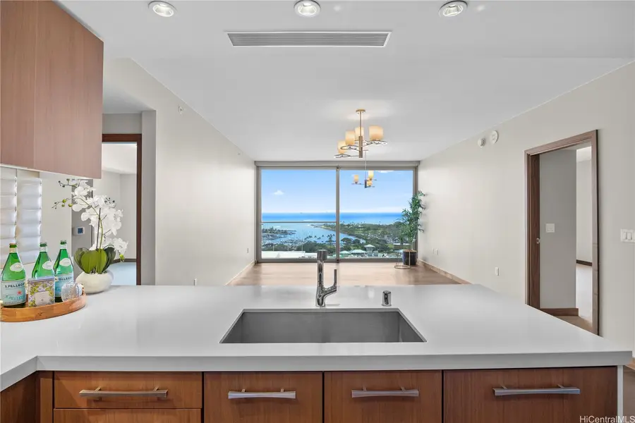 1555 Kapiolani Boulevard #1706, Honolulu, HI 96814 - #3