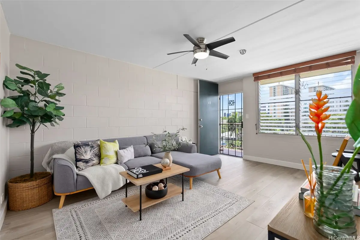 24 Hialoa Street #43, Honolulu, HI 96817 - #1