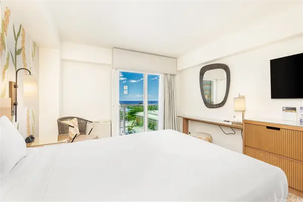 410 Atkinson Drive #1350, Honolulu, HI 96814