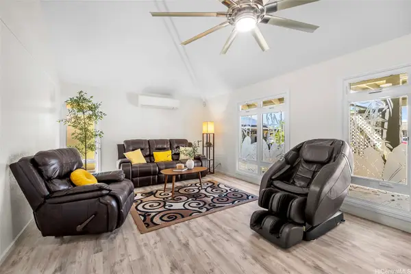 94-372 Kahulialii Street, Mililani, HI 96789