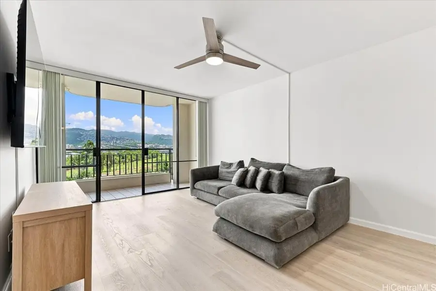 440 Seaside Avenue #703, Honolulu, HI 96815 - #3