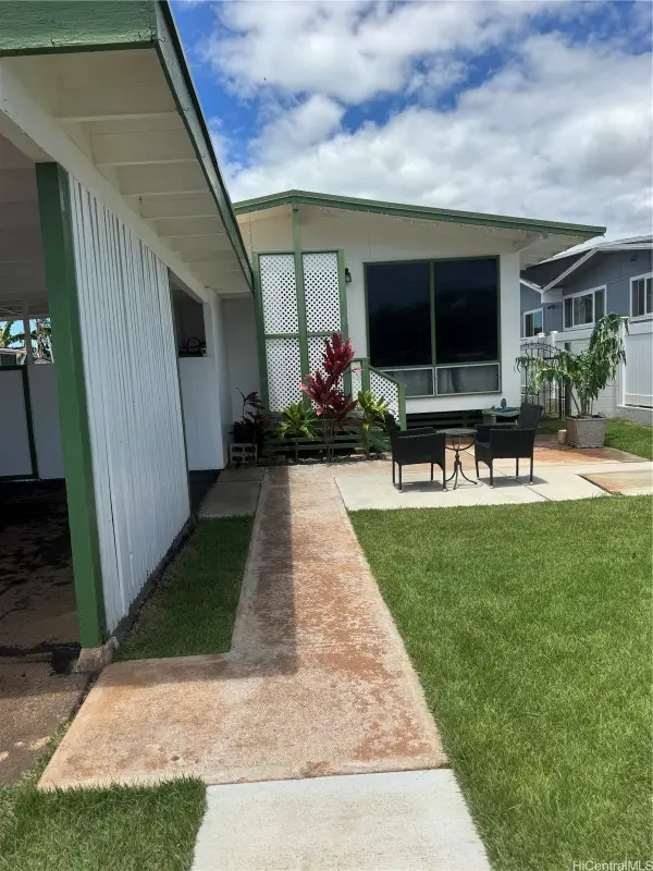 91-696 Kilipoe Street, Ewa Beach, HI 96706