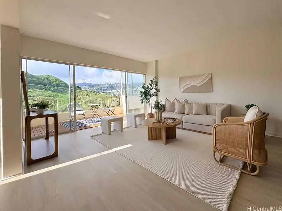 1001 Wilder Avenue #806, Honolulu, HI 96822 - #3