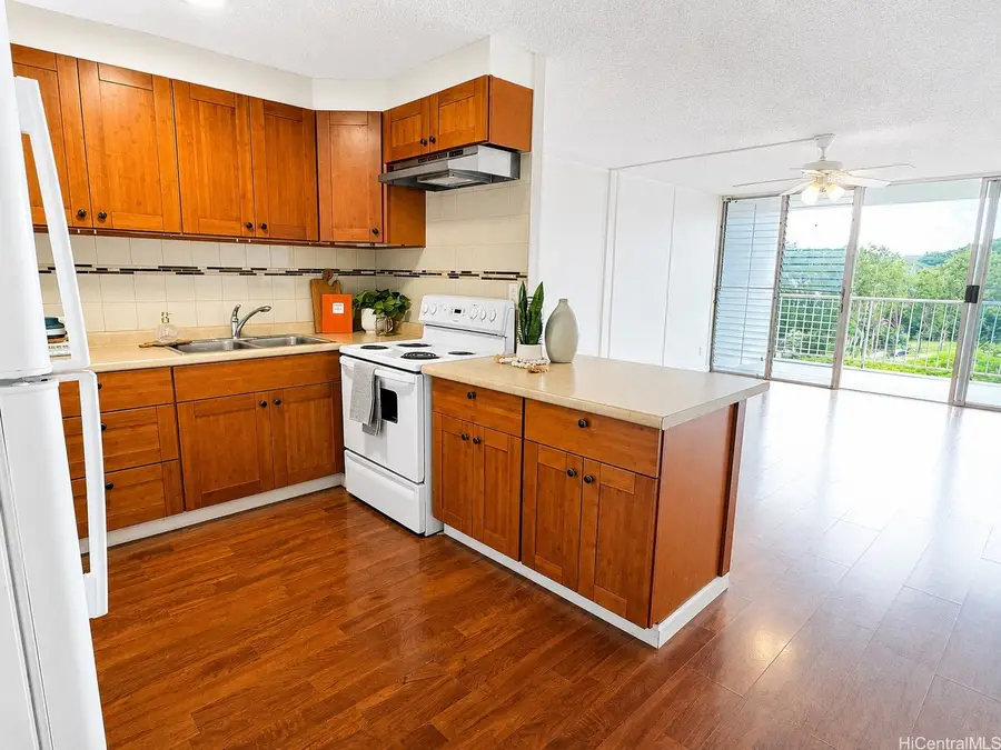 95-061 Waikalani Drive #D706, Mililani, HI 96789 - #2