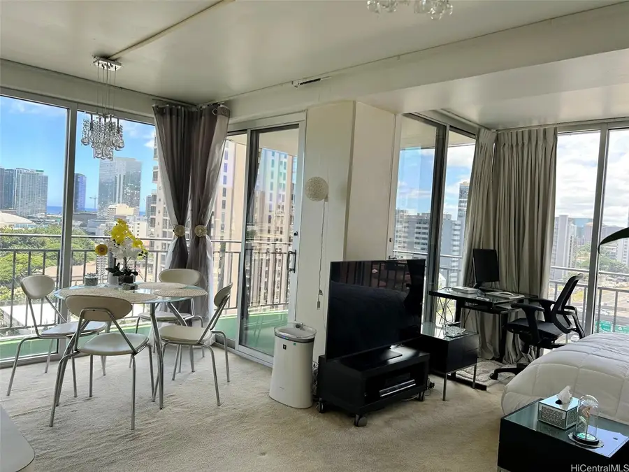 1415 Victoria Street #811, Honolulu, HI 96822 - #2