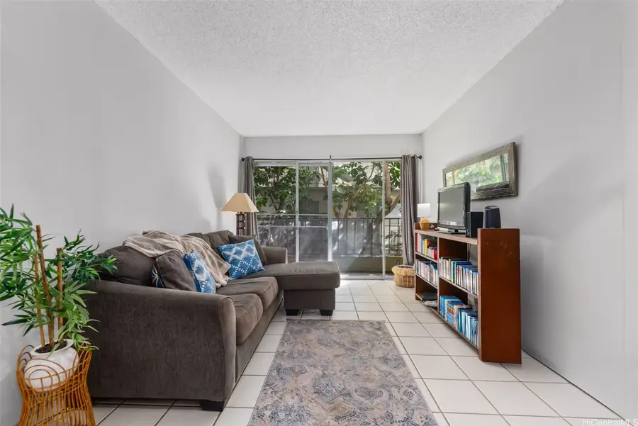 222 Kaiulani Avenue #201, Honolulu, HI 96815 - #2