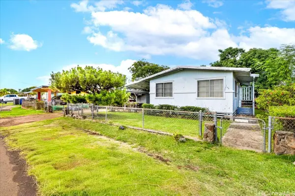 98-58 Lii Ipo Street, Aiea, HI 96701