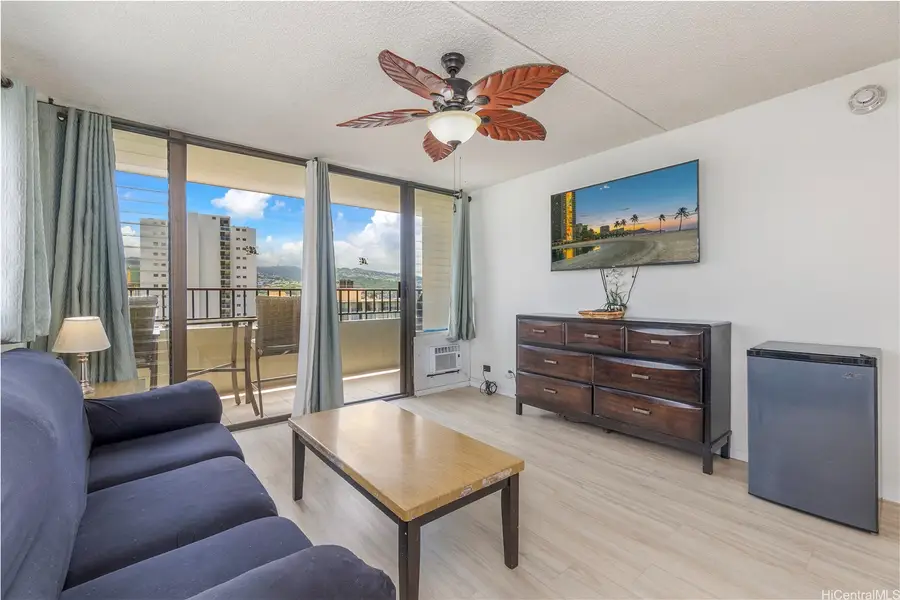 2240 Kuhio Avenue #1001, Honolulu, HI 96815 - #2