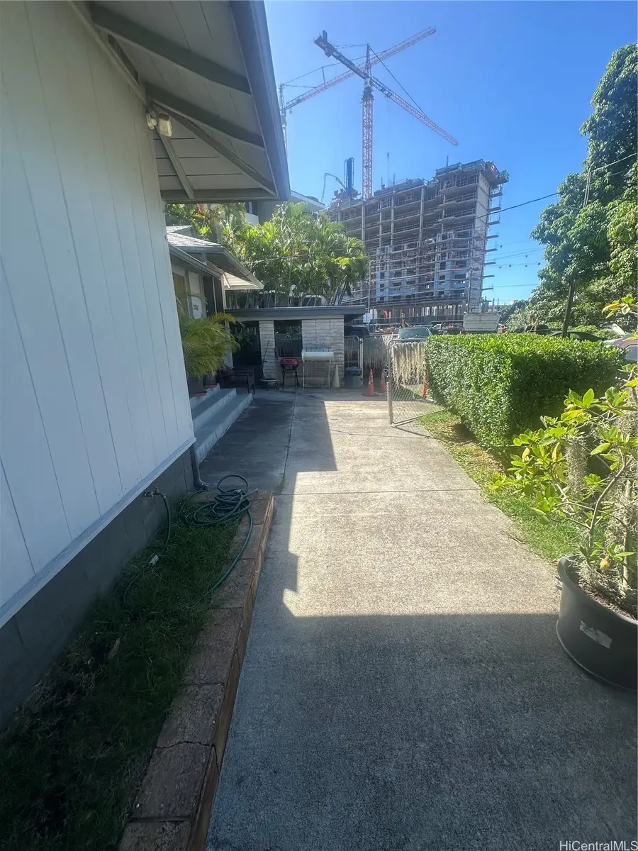2742 Kaaha Street, Honolulu, HI 96826 - #3