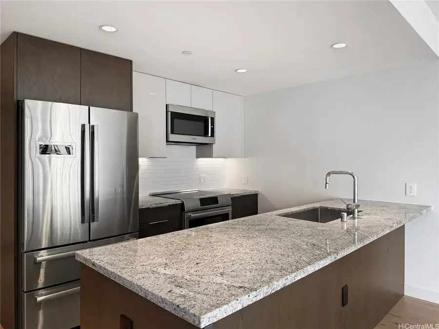 1001 Queen Street #2005, Honolulu, HI 96814 - #3