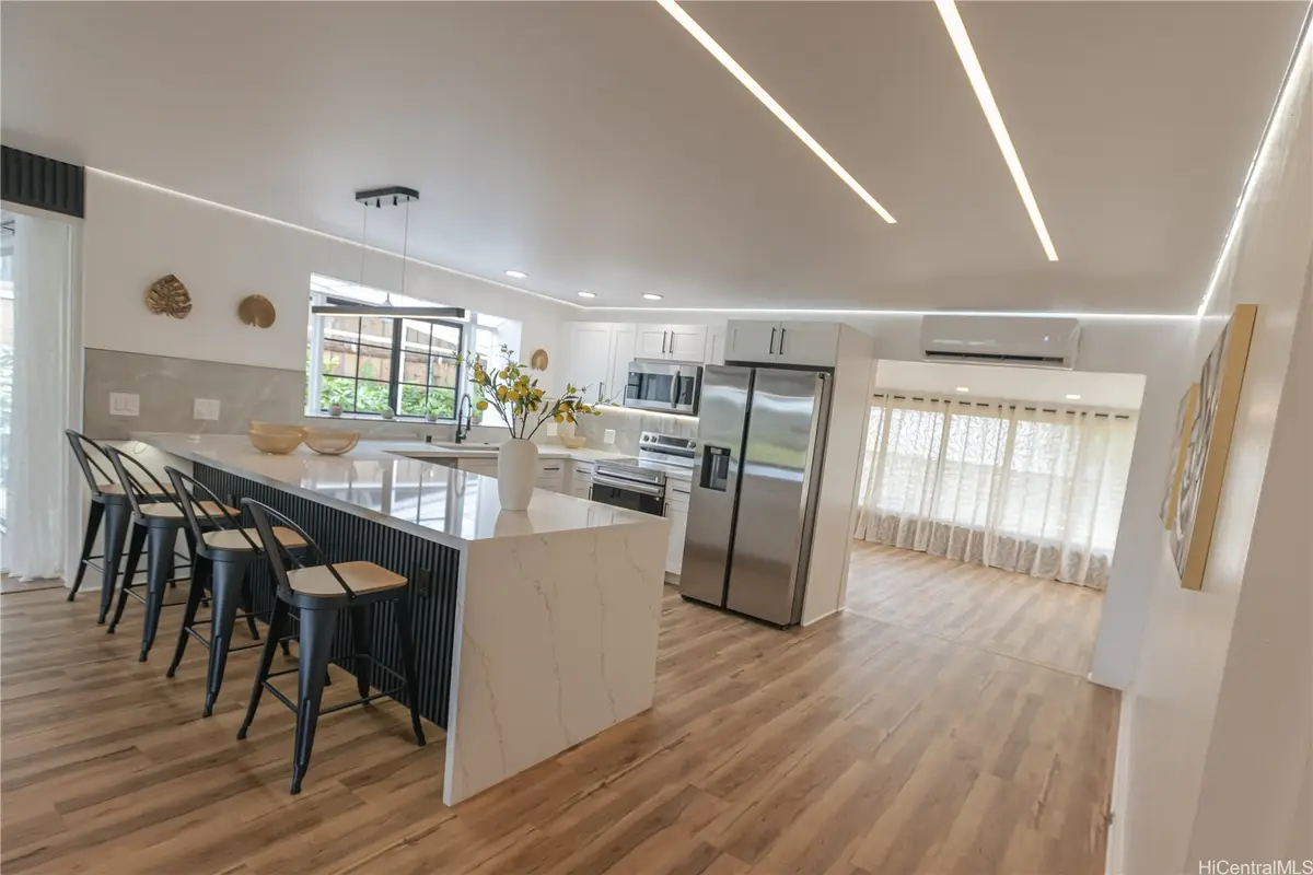 526 Ulumawao Street, Kailua, HI 96734 - #1
