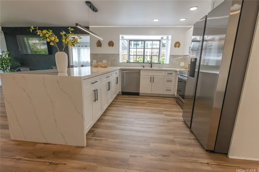 526 Ulumawao Street, Kailua, HI 96734 - #2