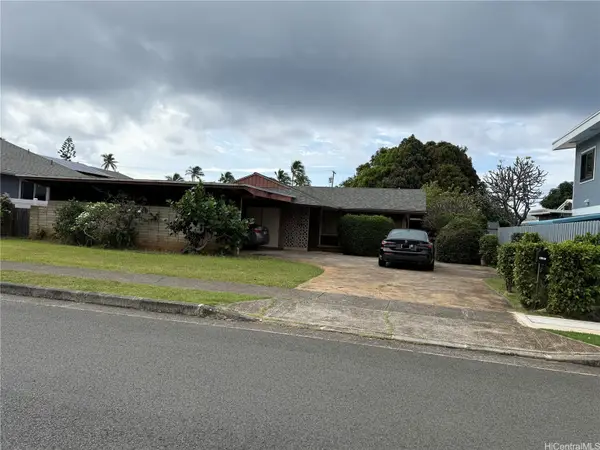 4935 Poola Street, Honolulu, HI 96821