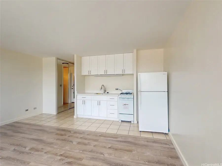 1550 Wilder Avenue #A1105, Honolulu, HI 96822 - #3
