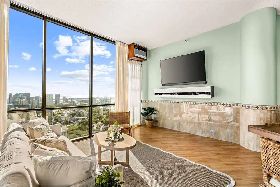2101 Nuuanu Avenue #IPHB2, Honolulu, HI 96817 - #2
