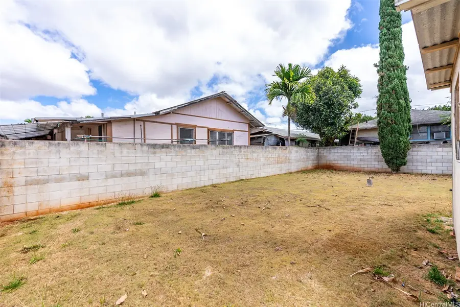 632 Olive Avenue, Wahiawa, HI 96786 - #3