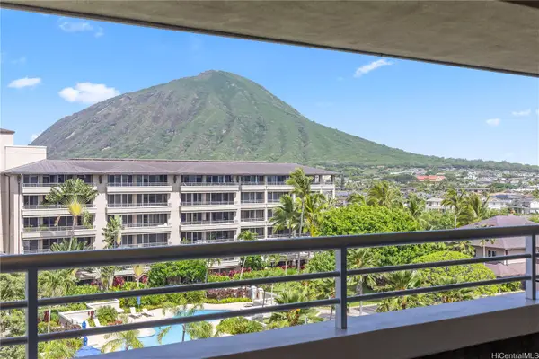 1 Keahole Place #1618, Honolulu, HI 96825