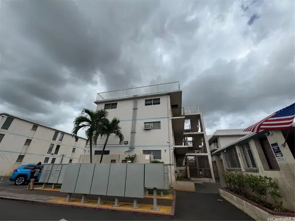 94-245 Leowahine Street #3028, Waipahu, HI 96797