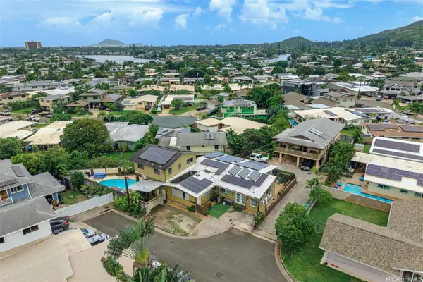 1253 Nanawale Way, Kailua, HI 96734