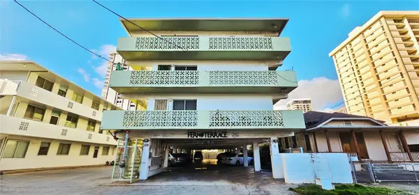 2120 Fern Street #204, Honolulu, HI 96826