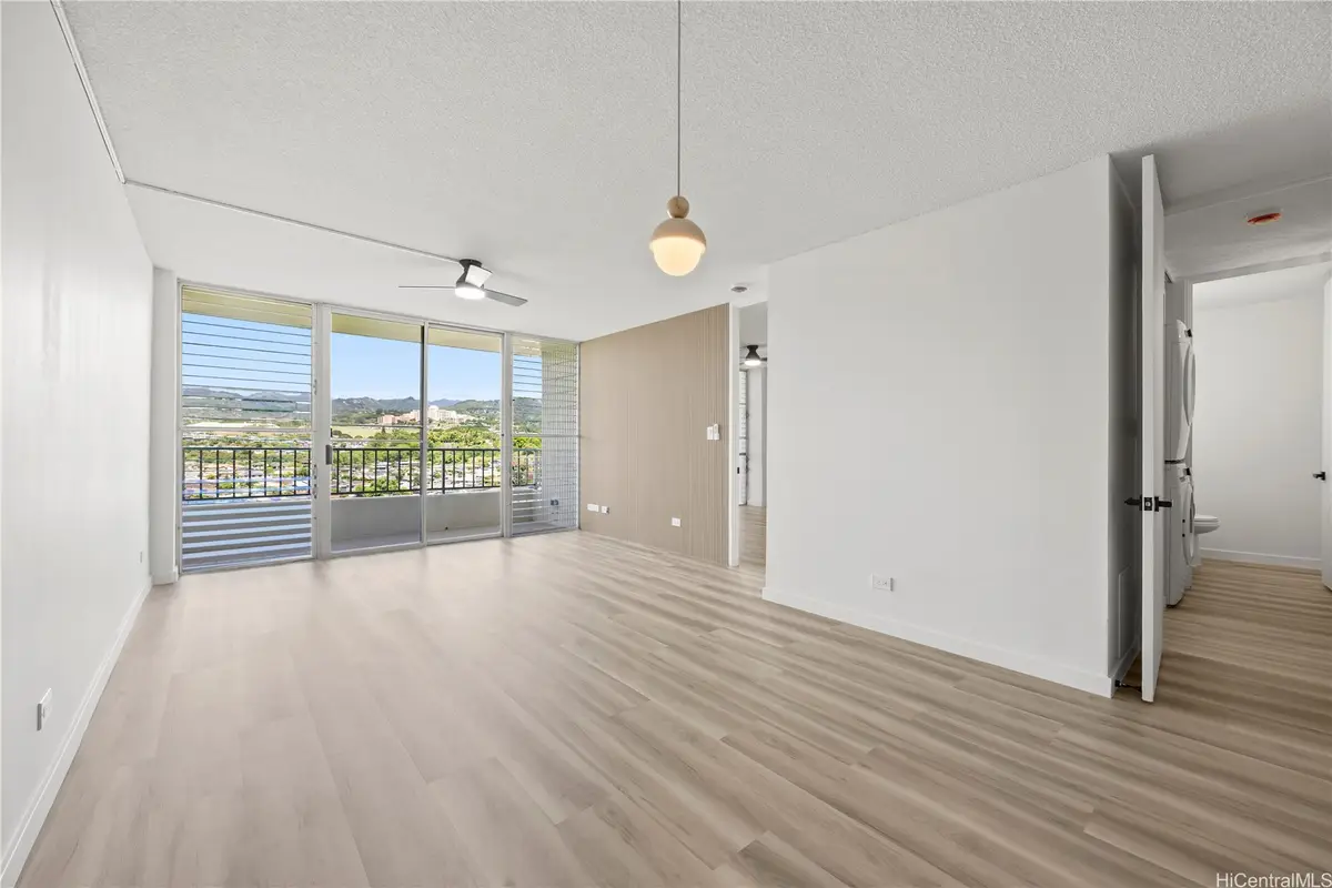 1160 Ala Napunani Street #1806, Honolulu, HI 96818 - #1