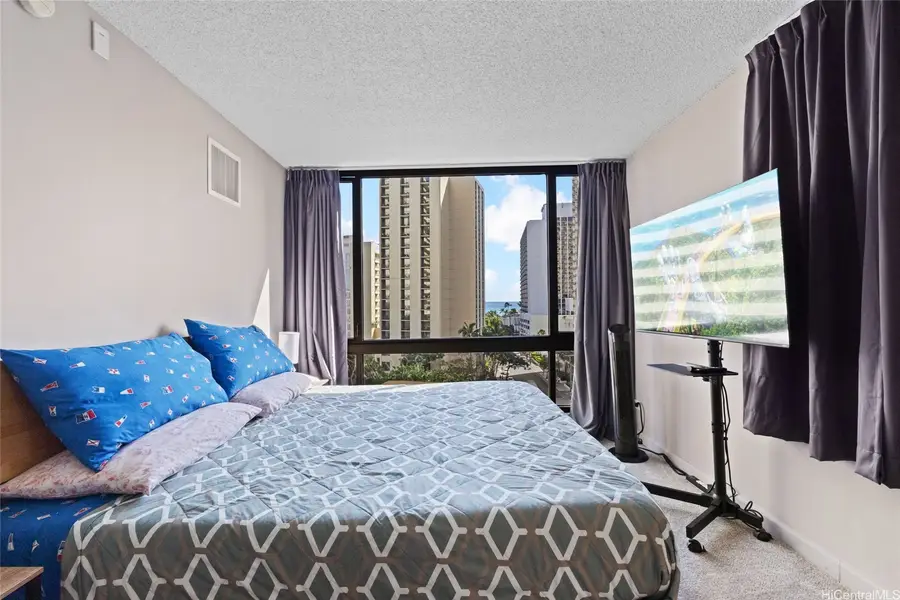 229 Paoakalani Avenue #902, Honolulu, HI 96815 - #3