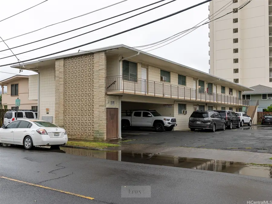 909 Wiliwili Street, Honolulu, HI 96826 - #2