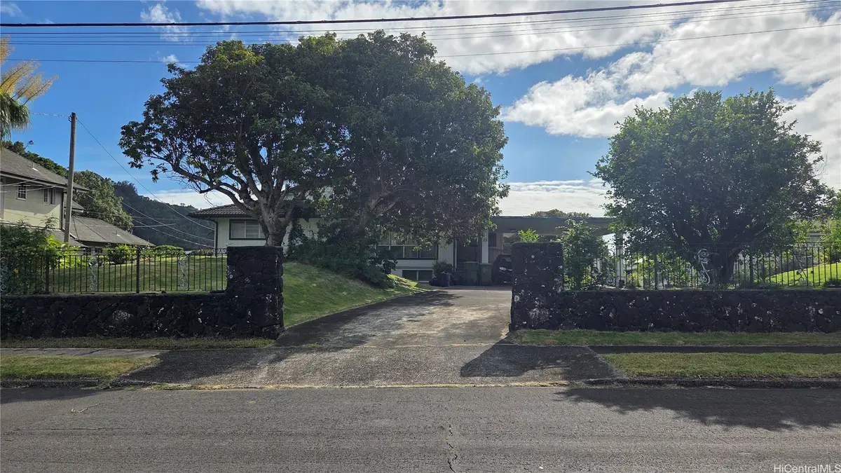 25 Wood Street, Honolulu, HI 96817 - #1