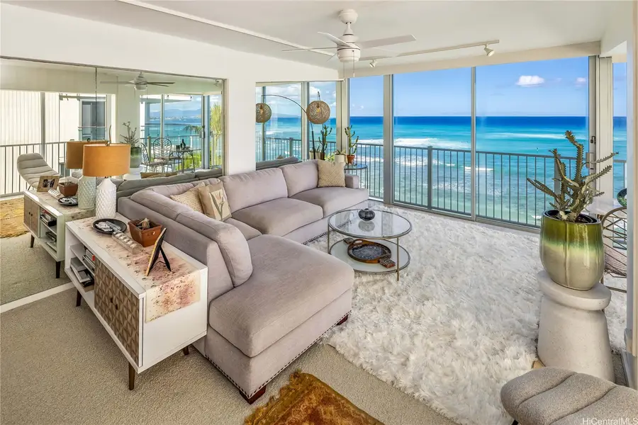 3015 Kalakaua Avenue #902, Honolulu, HI 96815 - #3