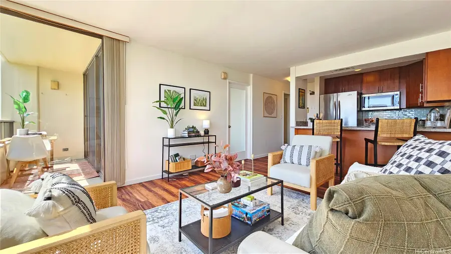1054 Green Street #607, Honolulu, HI 96822 - #2