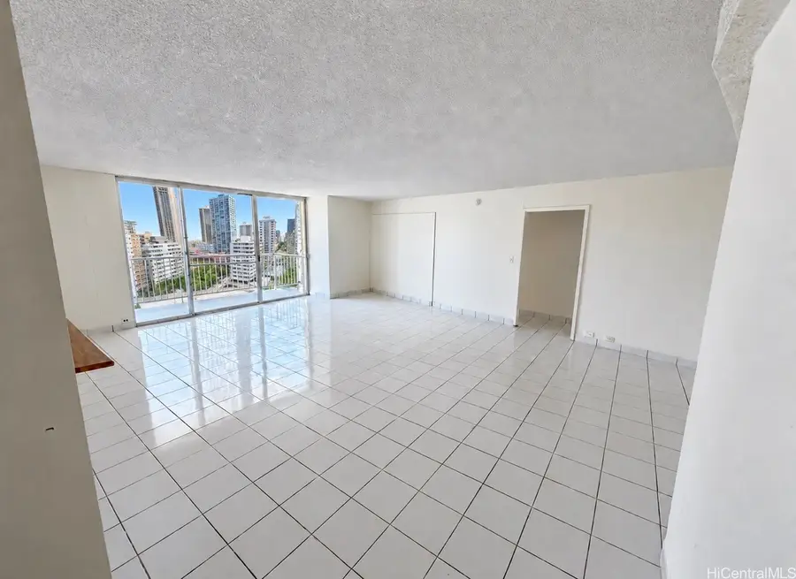 222 Liliuokalani Avenue #1303, Honolulu, HI 96815 - #3