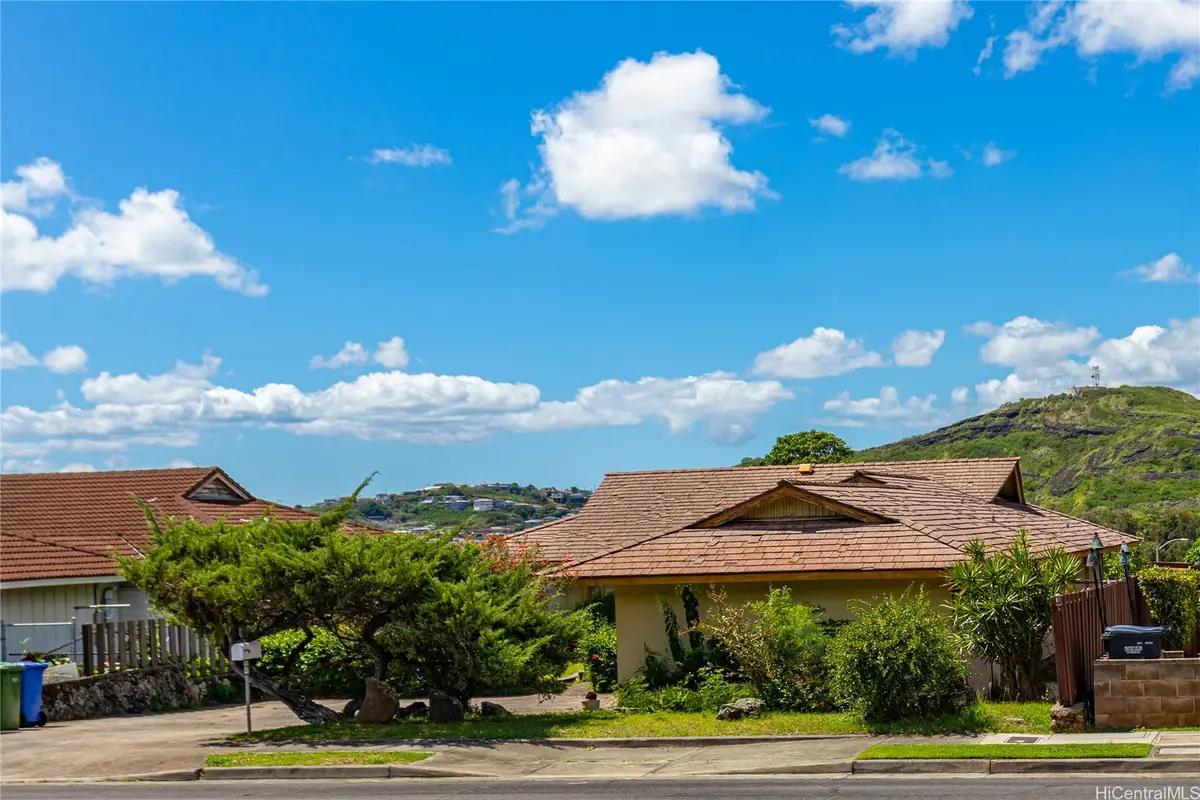 1370 Ala Puumalu Street, Honolulu, HI 96818 - #1