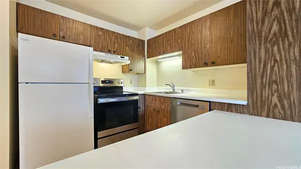 1255 Nuuanu Street #E2504, Honolulu, HI 96817