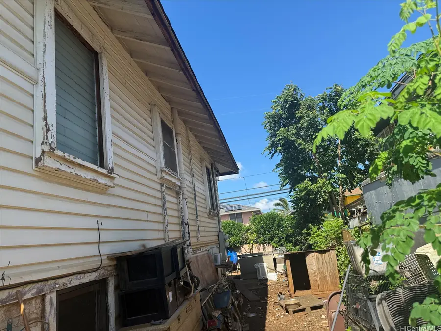 709 Mokauea Street, Honolulu, HI 96819 - #2