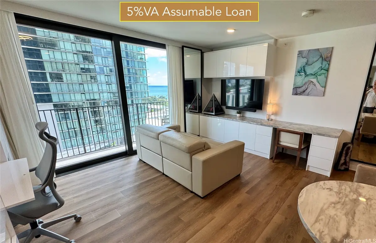 987 Queen Street #1612, Honolulu, HI 96814 - #1