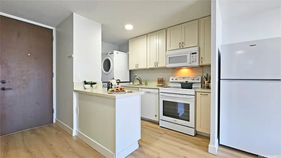 435 Seaside Avenue #805, Honolulu, HI 96815 - #3