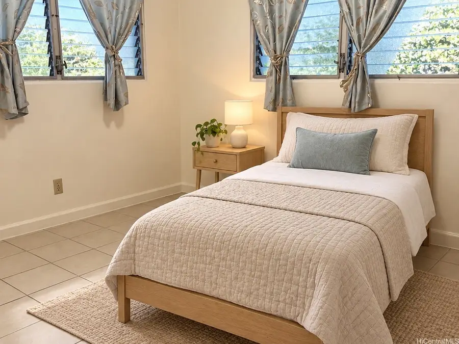 1657 Kamehameha Iv Road #A, Honolulu, HI 96819 - #3