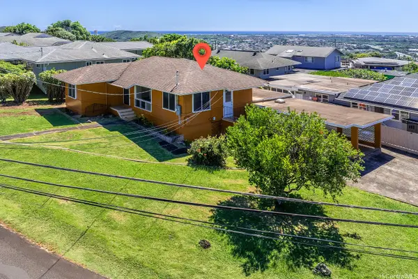99-860 Lalawai Drive, Aiea, HI 96701