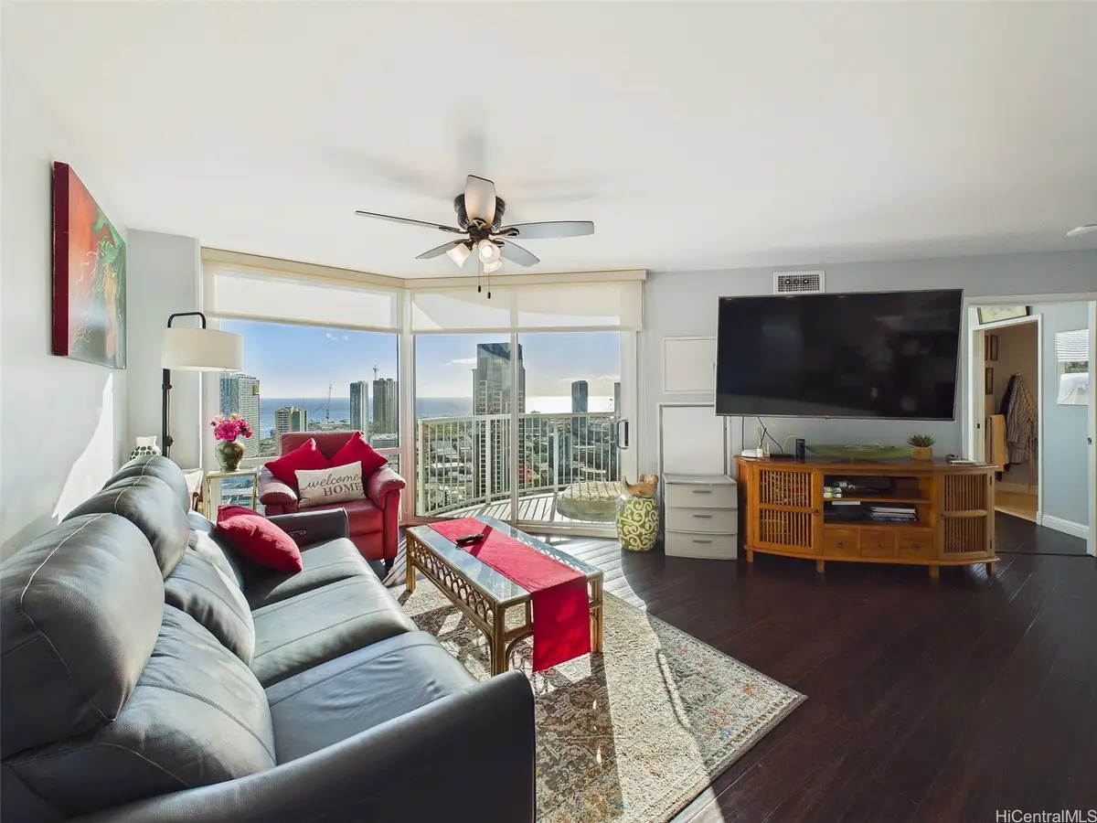 801 S King Street #3704, Honolulu, HI 96813 - #1