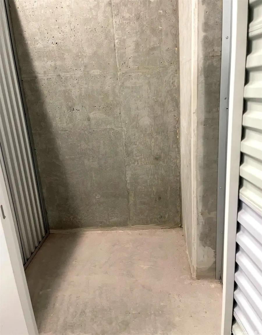 629 Keeaumoku Street #S2033, Honolulu, HI 96814 - #2