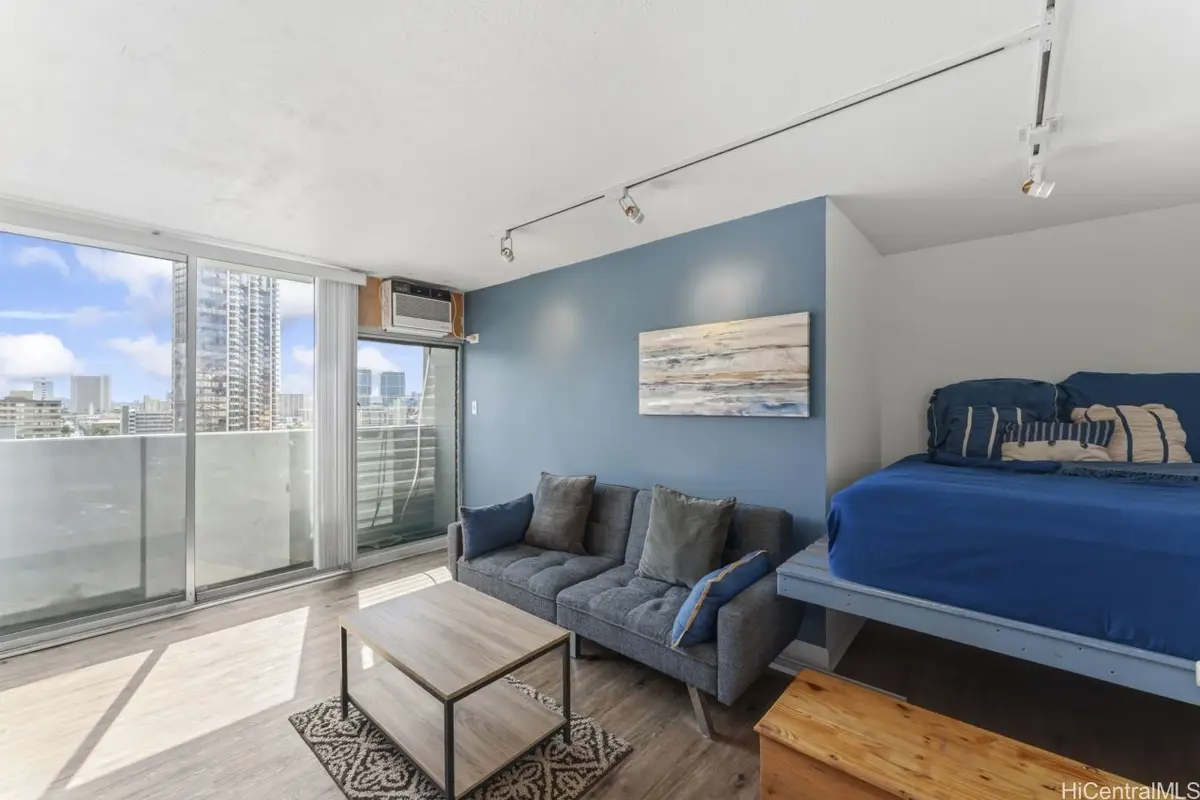 824 Kinau Street #901, Honolulu, HI 96813 - #1