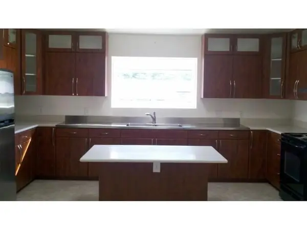 3515 Nipo Street, Honolulu, HI 96822