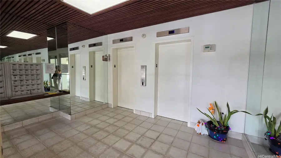 1620 Keeaumoku Street #803, Honolulu, HI 96822 - #2