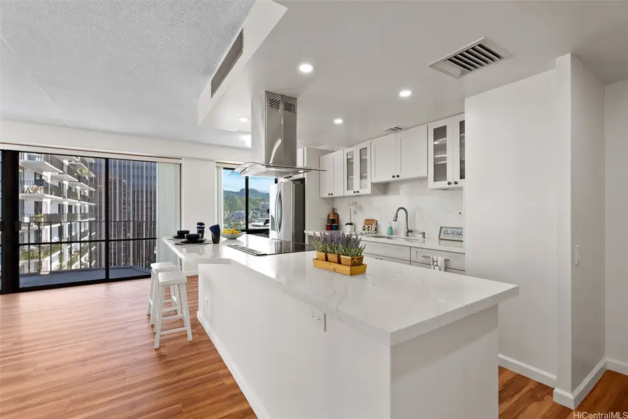 700 Richards Street #2104, Honolulu, HI 96813 - #3
