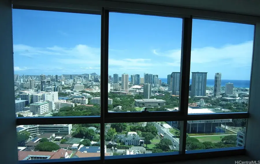 1200 Queen Emma Street #2208, Honolulu, HI 96813 - #3