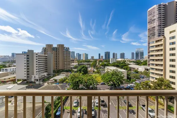 1050 Kinau Street #807, Honolulu, HI 96814