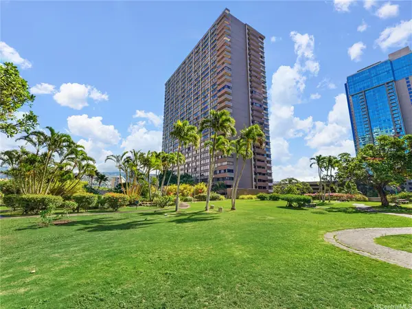 55 S Kukui Street #D401, Honolulu, HI 96813